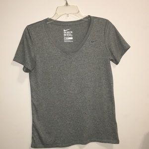 NIKE WORKOUT SHIRT